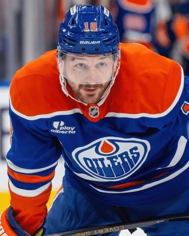 Zach Hyman Exits Early as Oilers Take Game 4 Win Over Stars