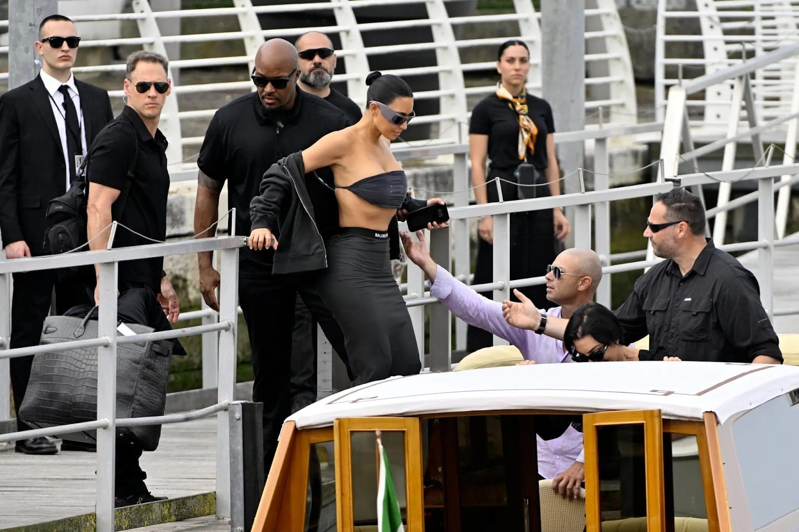 Jeff Bezos and Lauren Sánchez