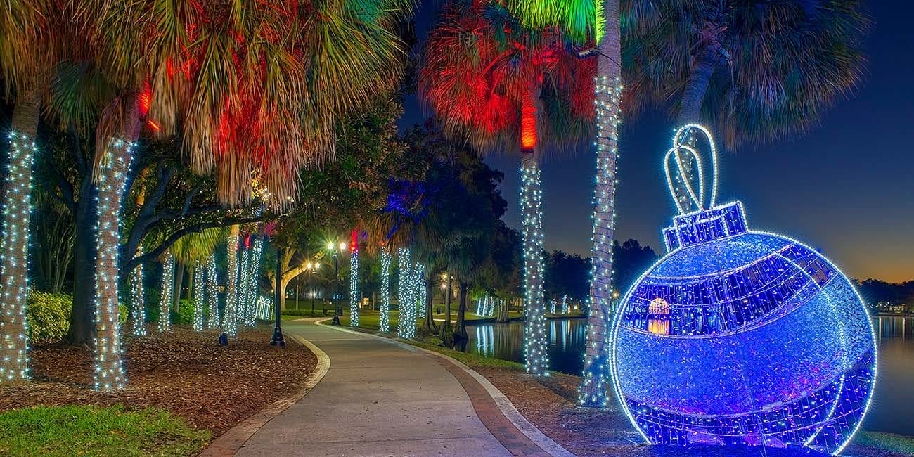 Holiday Light Shows & Festive Parks